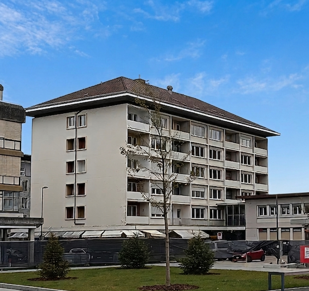188m² shop, Foto 1 von 6