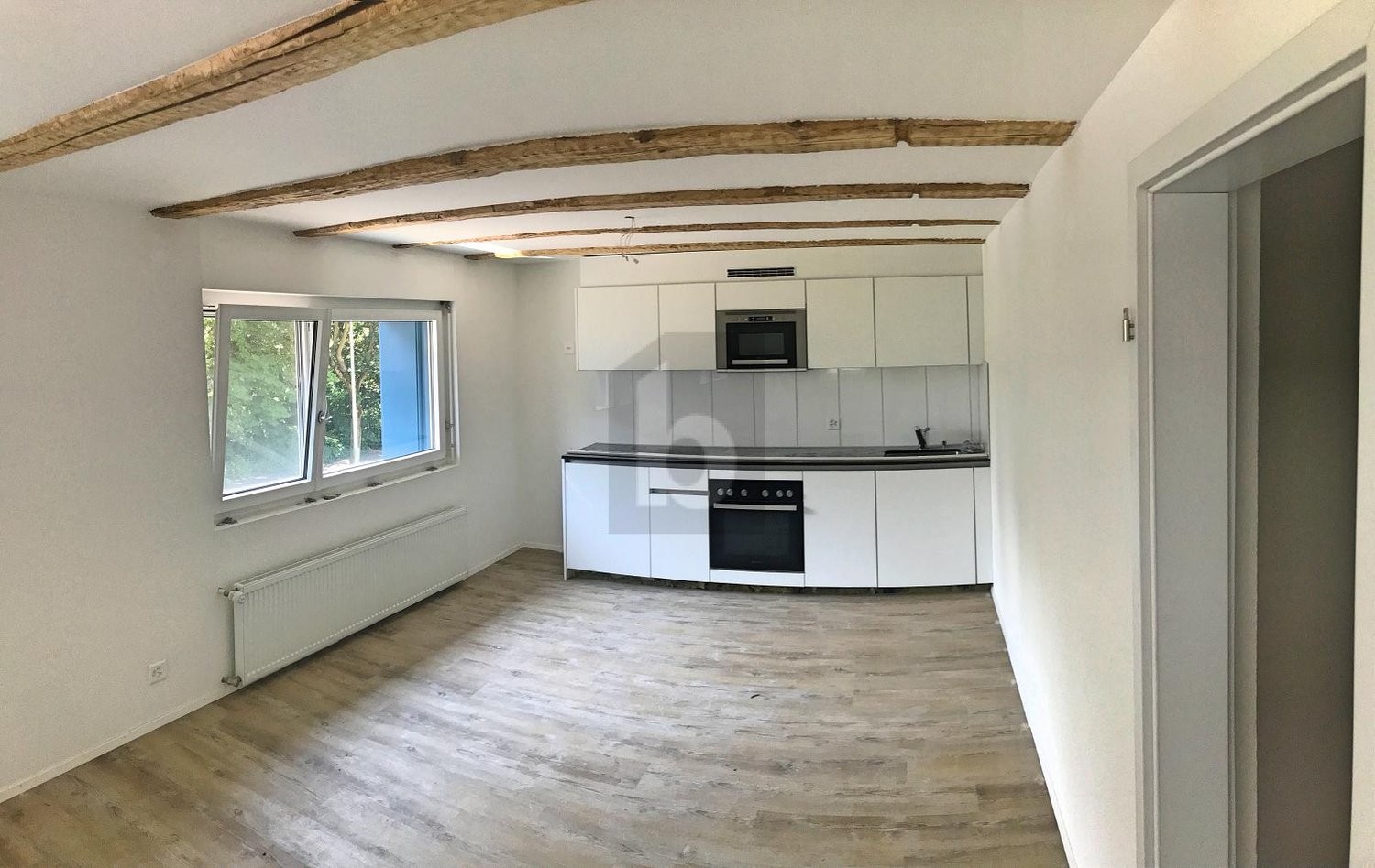8 ½ rooms multi family house