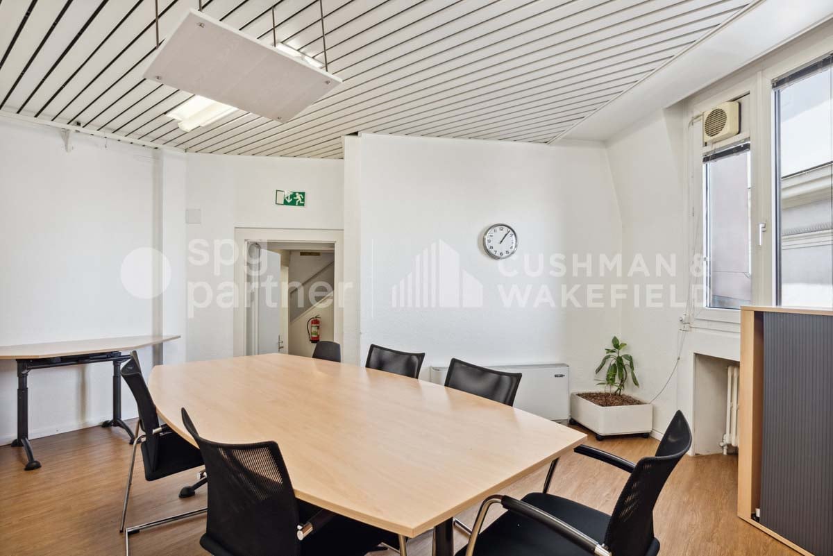 400m² Büro