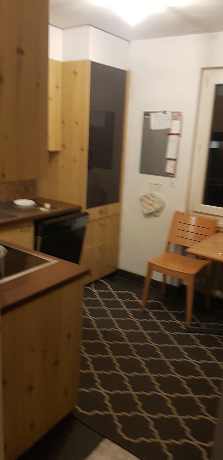 Zimmer in einer Wohngemeinschaft, Foto 2 von 3