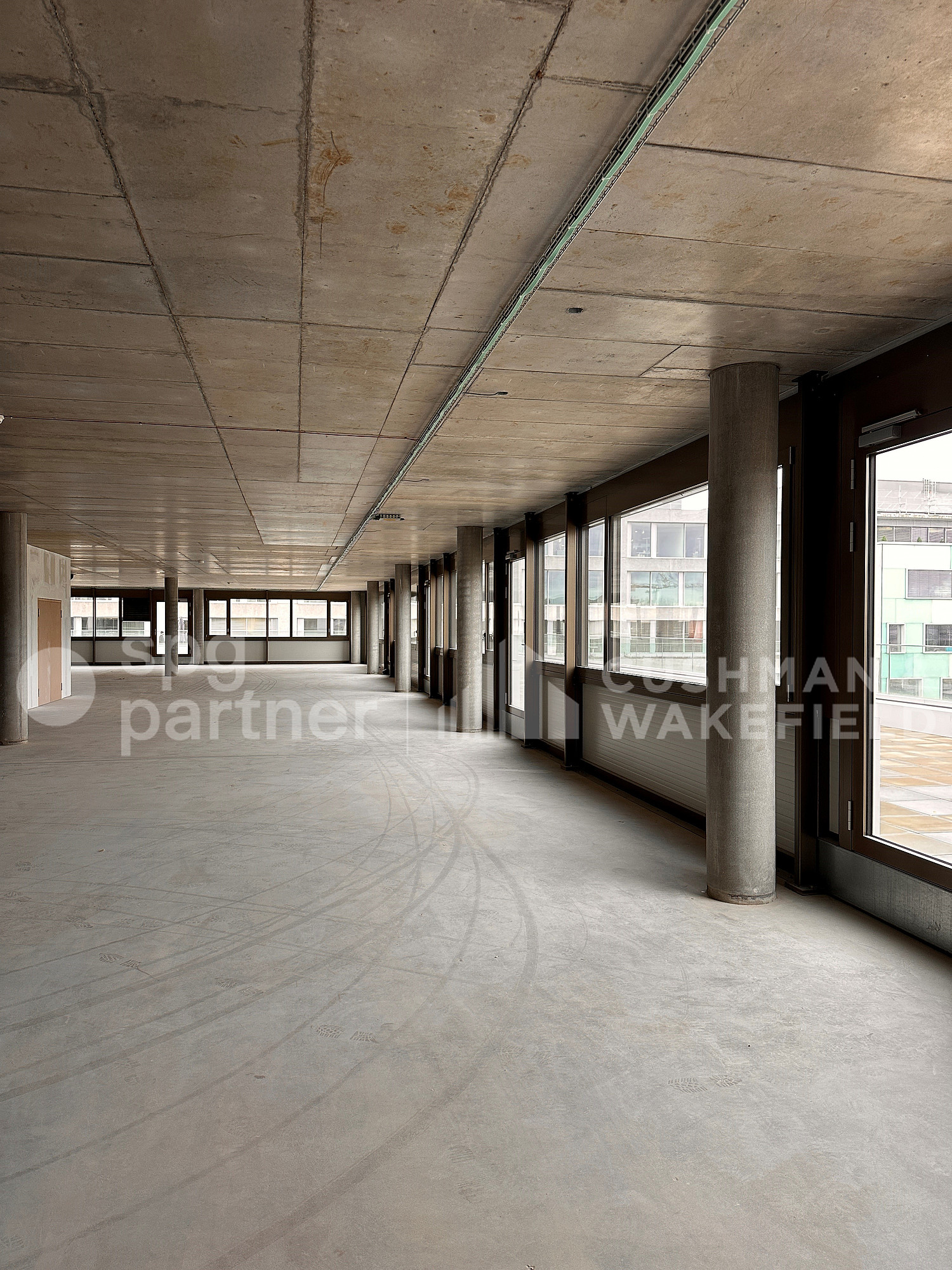 1145m² commercial, Foto 3 von 5