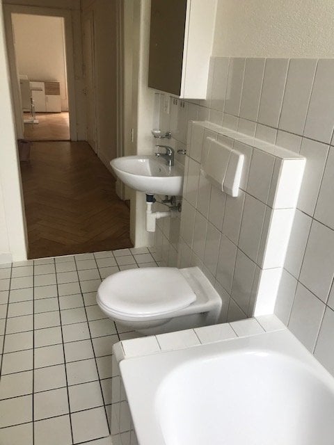 1 room single room, Foto 3 von 4