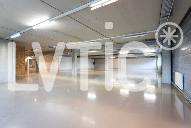 700m² atelier, Foto 5 von 5