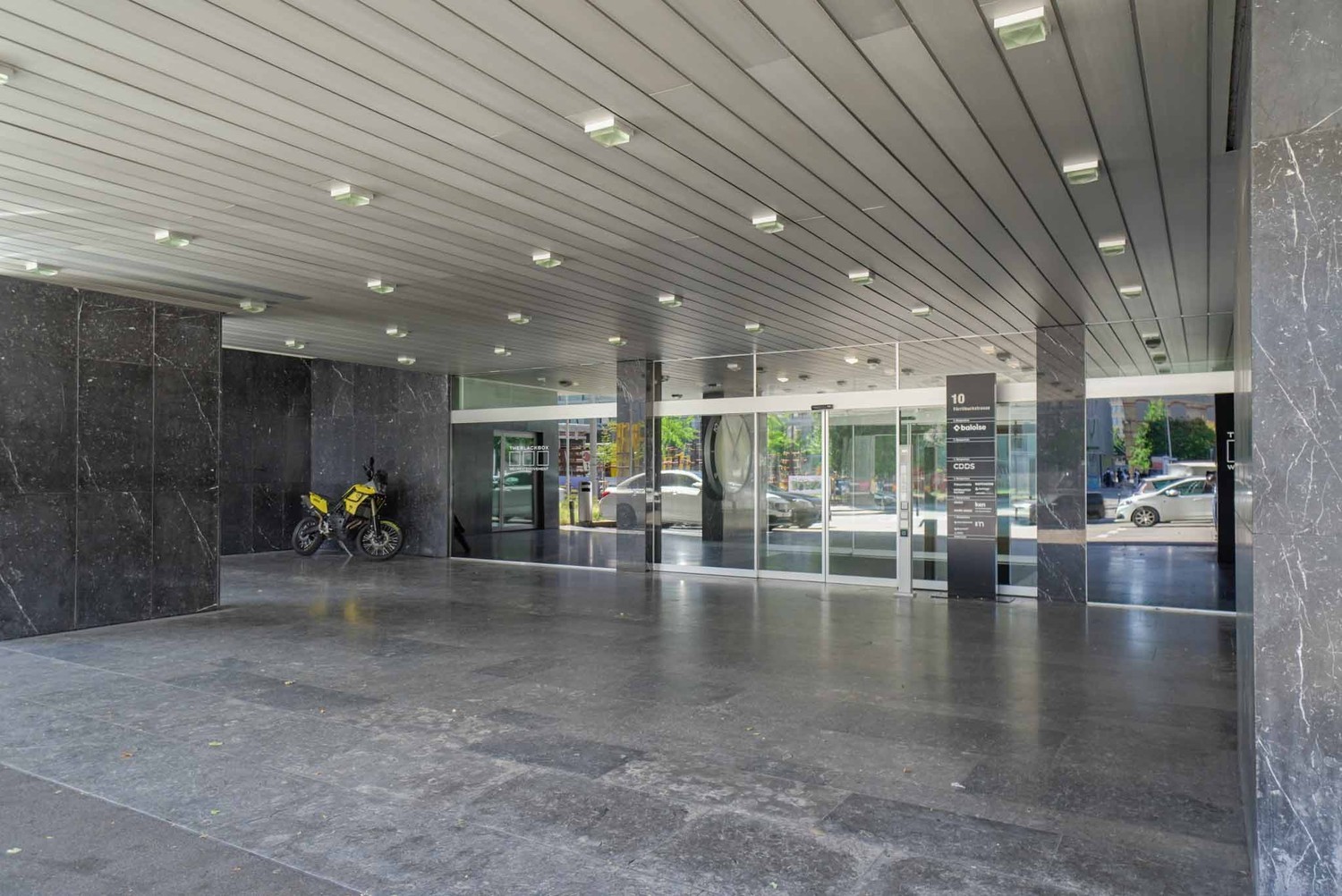 1070m² office, Foto 4 von 10
