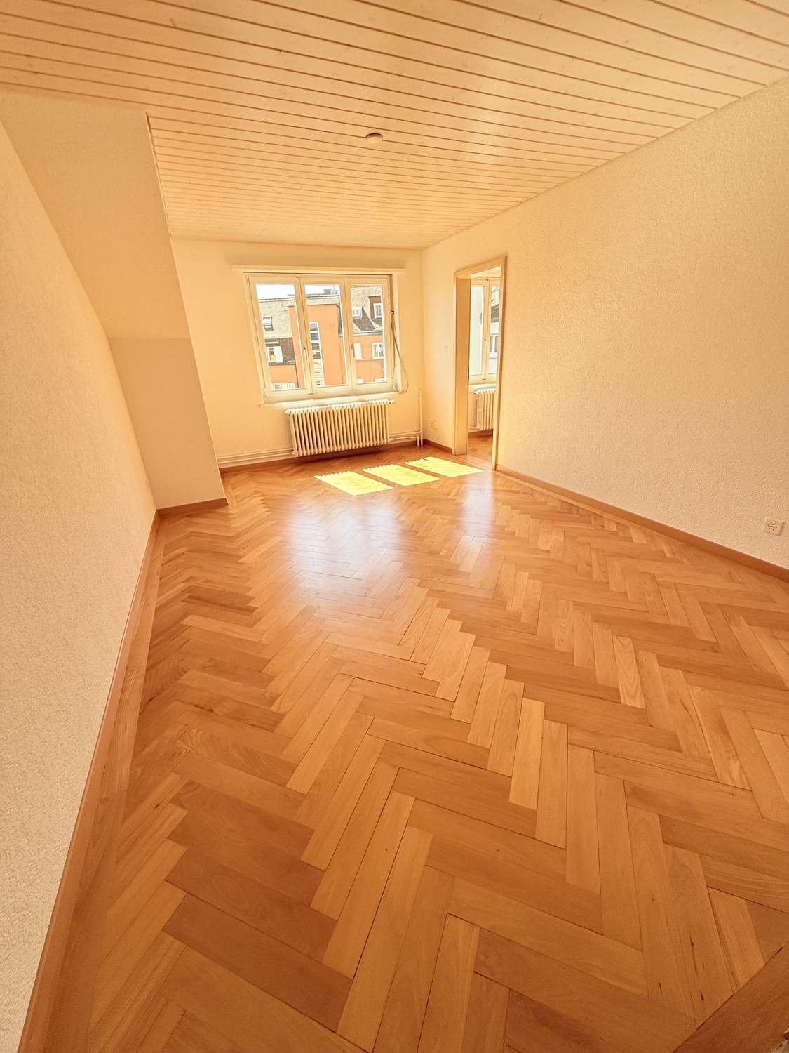 4 rooms apartment, Foto 1 von 7