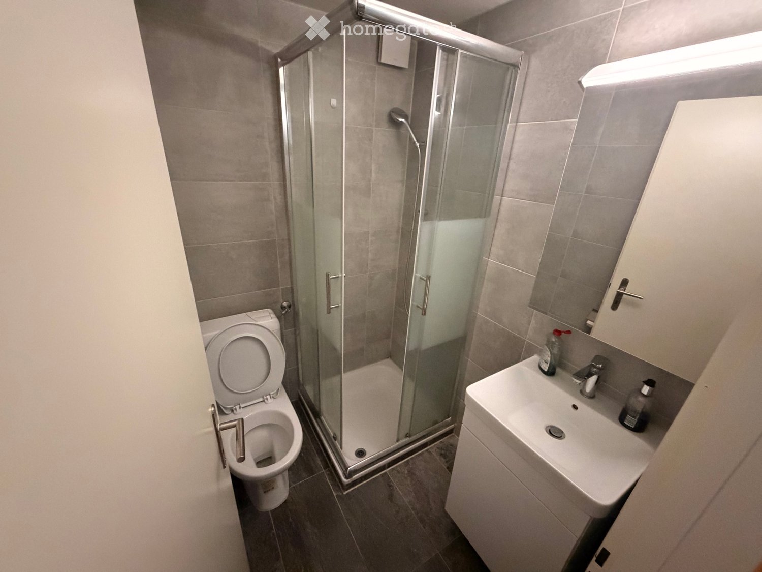 1 room apartment, Foto 3 von 3