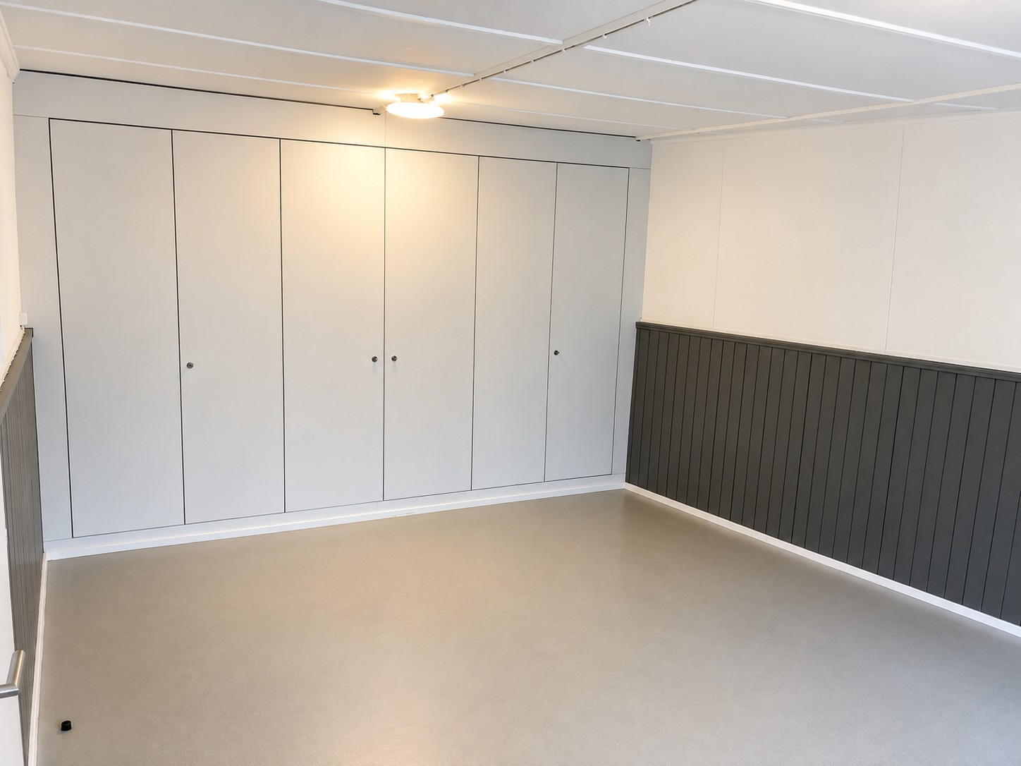 25m² commercial