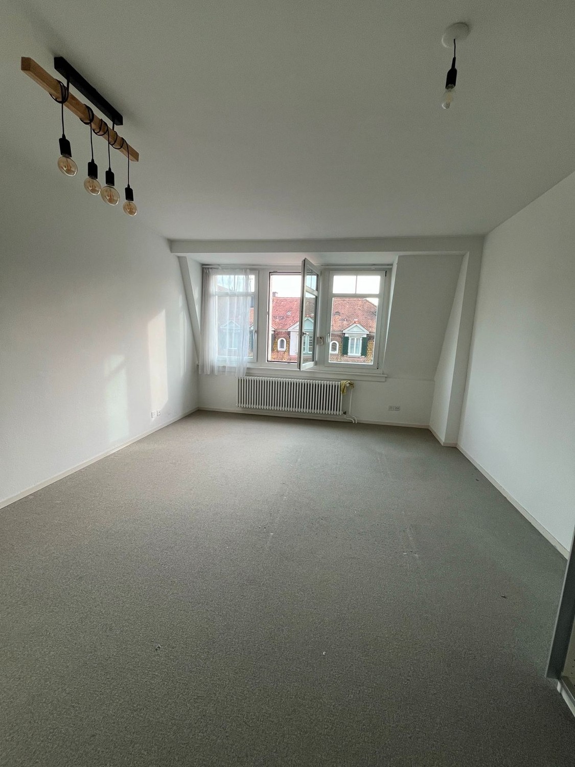 Chambre dans un appartement partagé