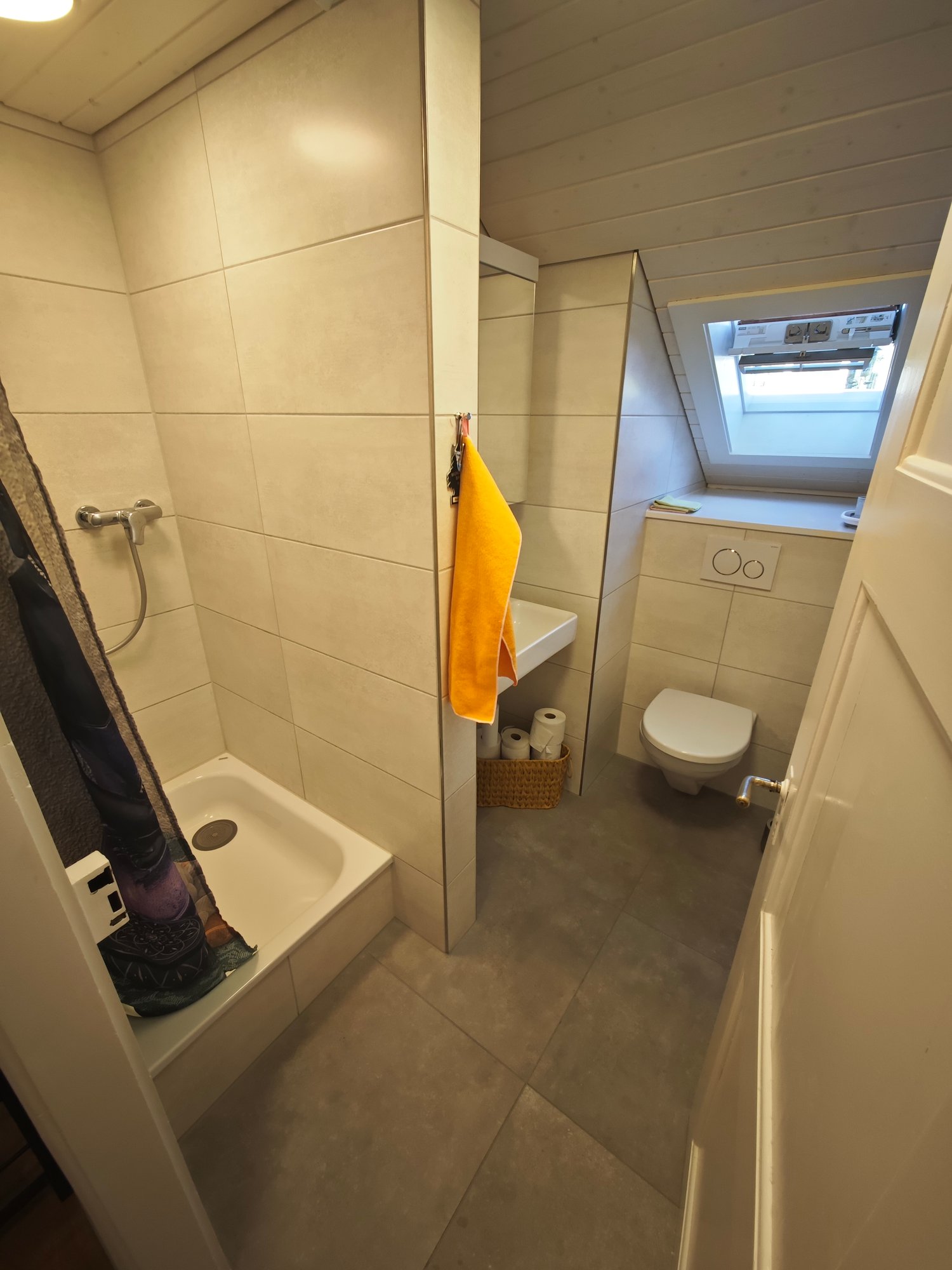 Room in a shared flat, Foto 3 von 3