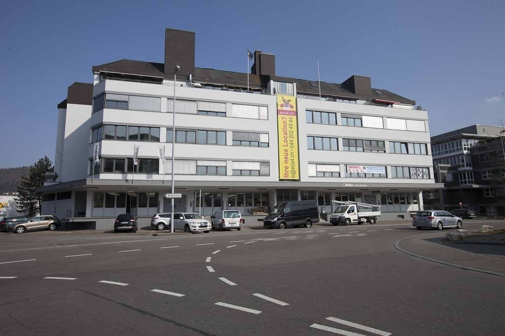 288m² office