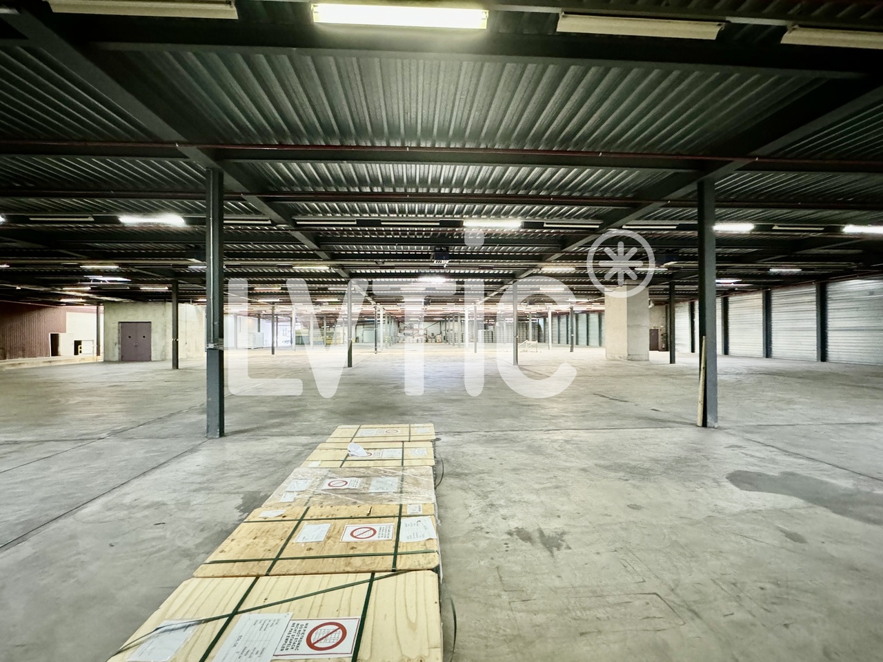 2200m² storage room, Foto 3 von 7