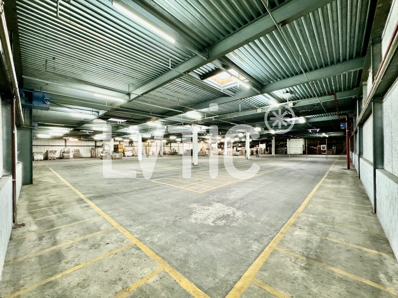 2200m² storage room, Foto 2 von 7