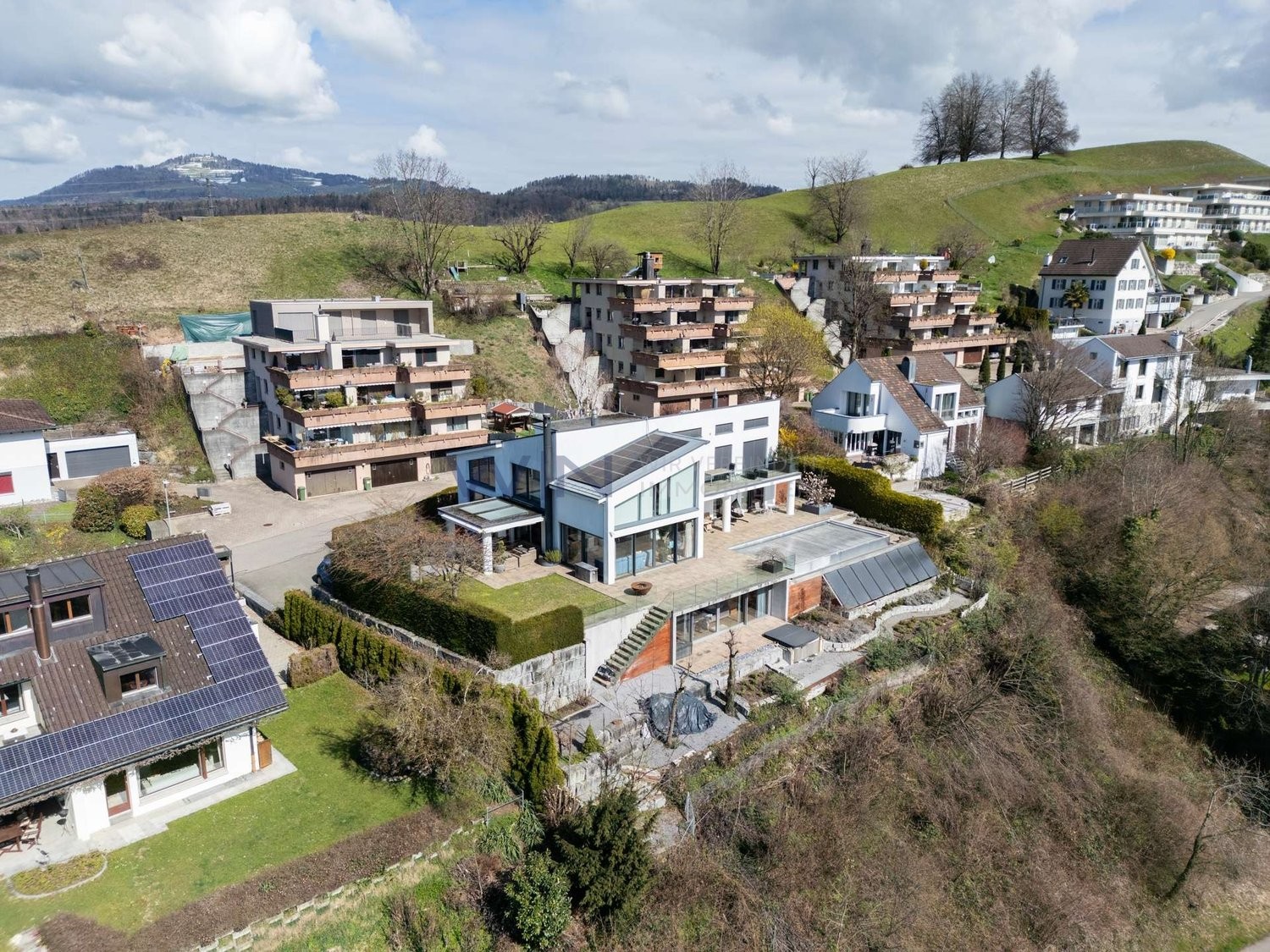 villa 8 pièces, photo 10 sur 10