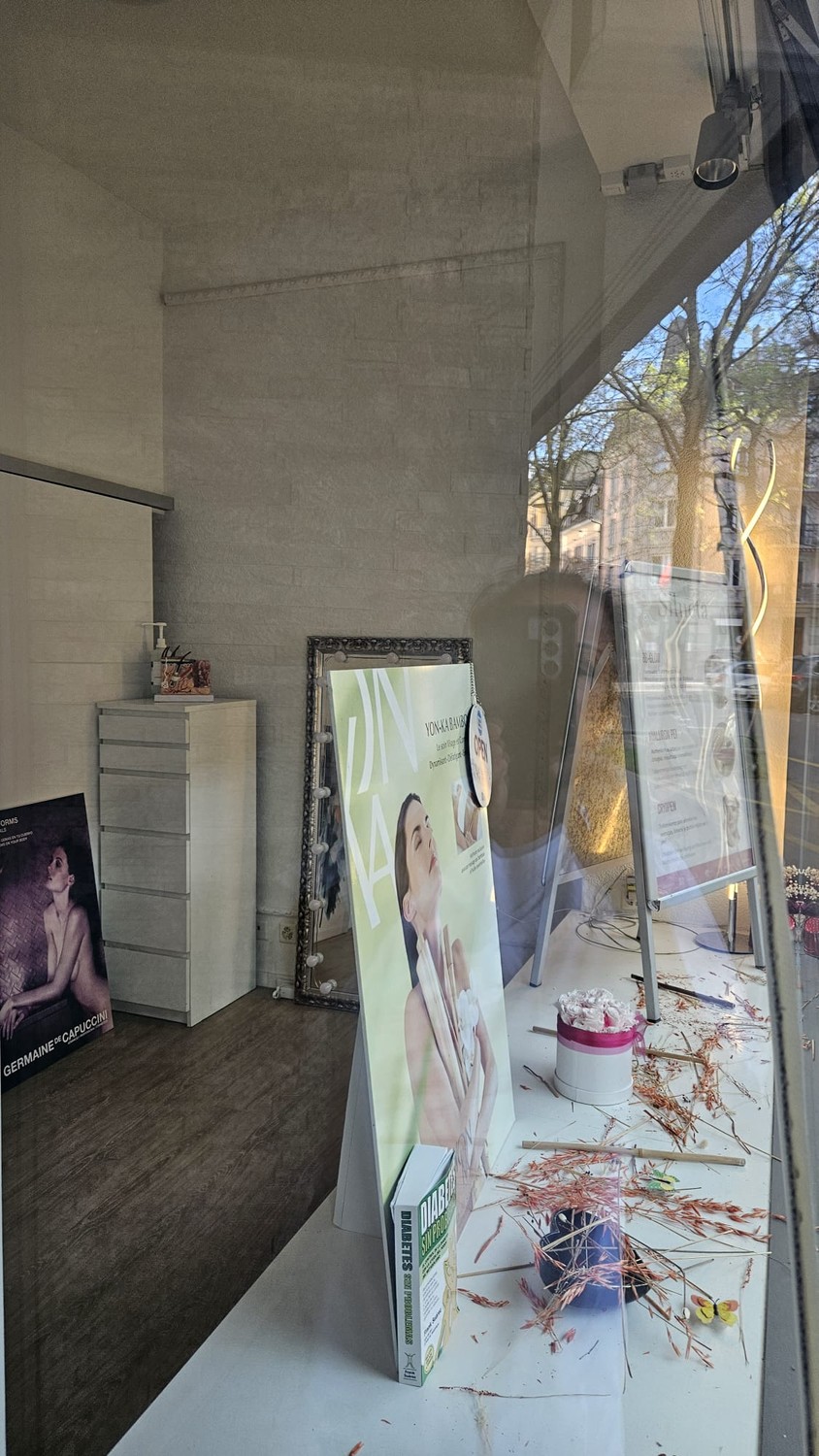 7-7m² commercial