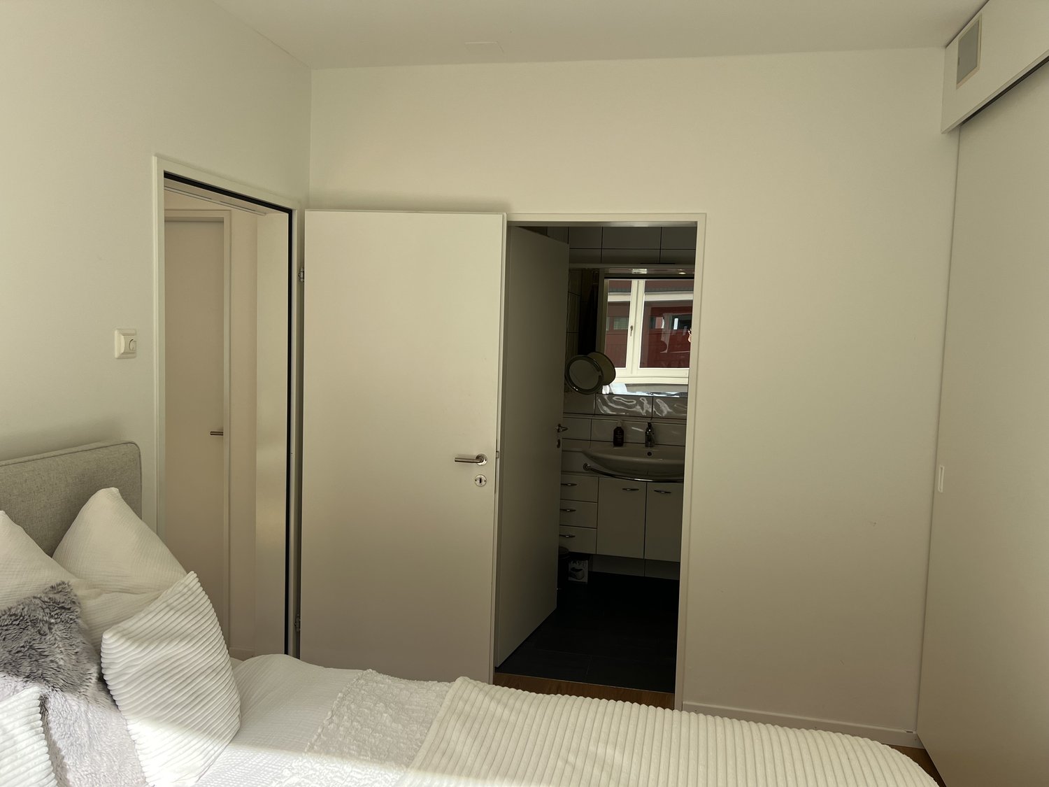 2 ½ rooms furnished flat, Foto 7 von 10