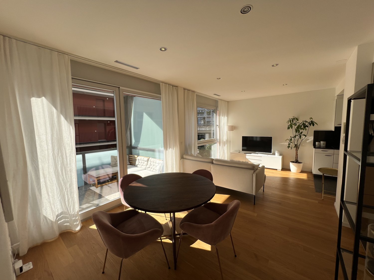 2 ½ rooms furnished flat, Foto 3 von 10
