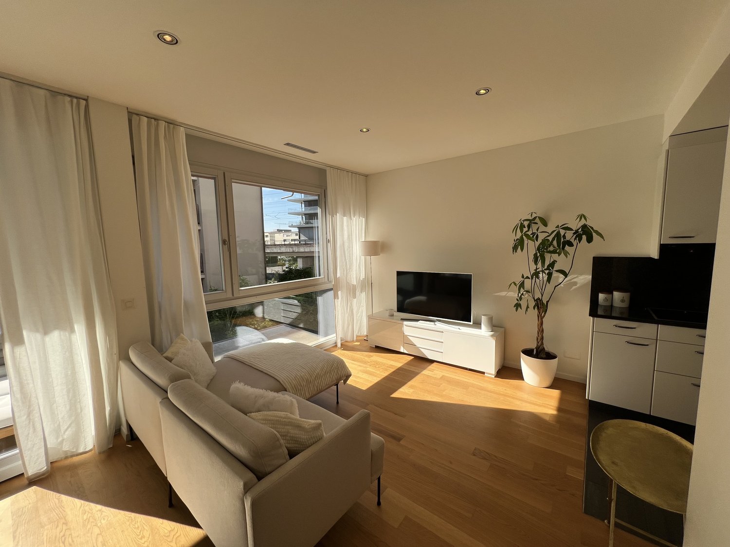 2 ½ rooms furnished flat, Foto 1 von 10