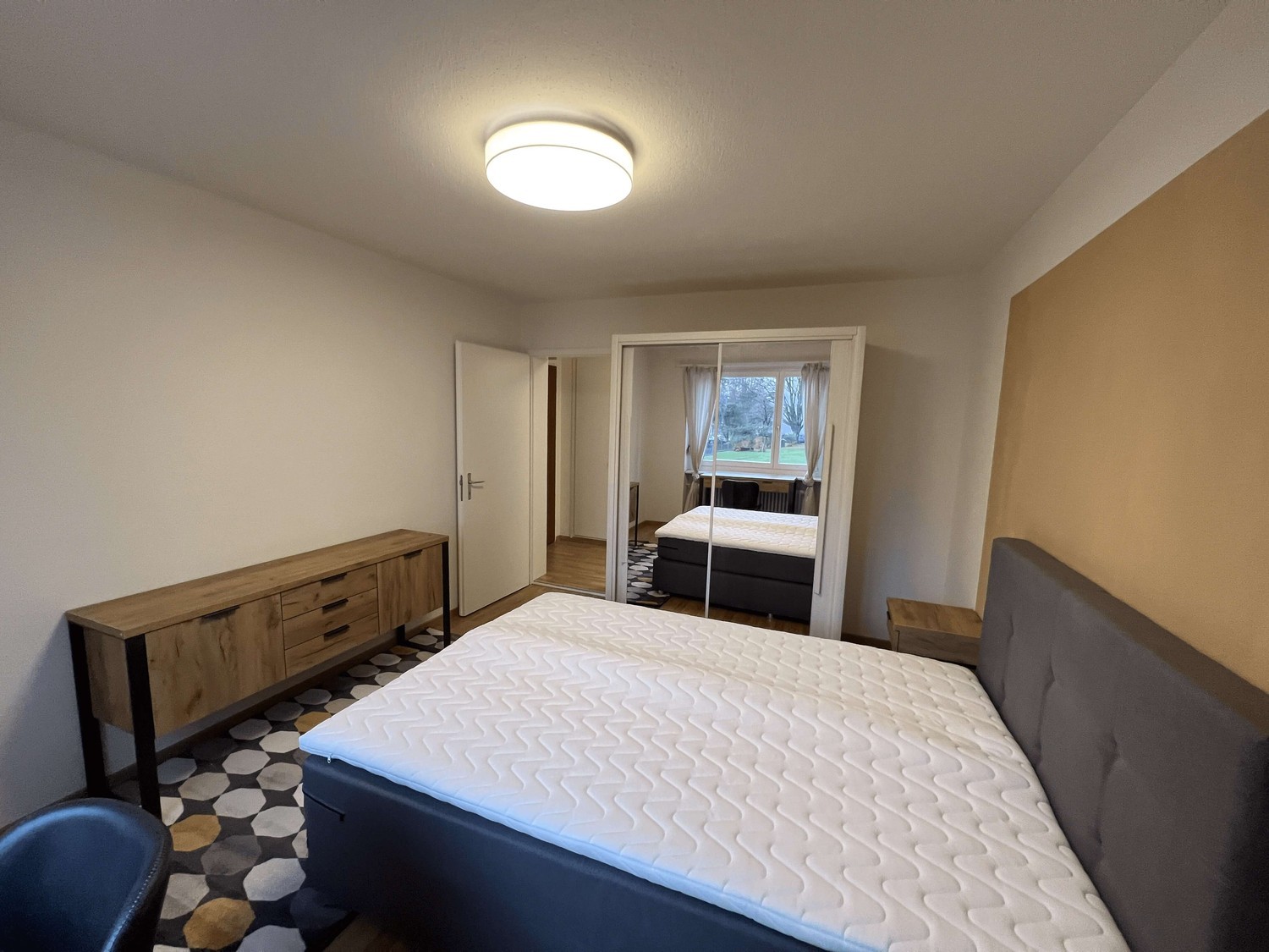 Zimmer in einer Wohngemeinschaft, Foto 4 von 10