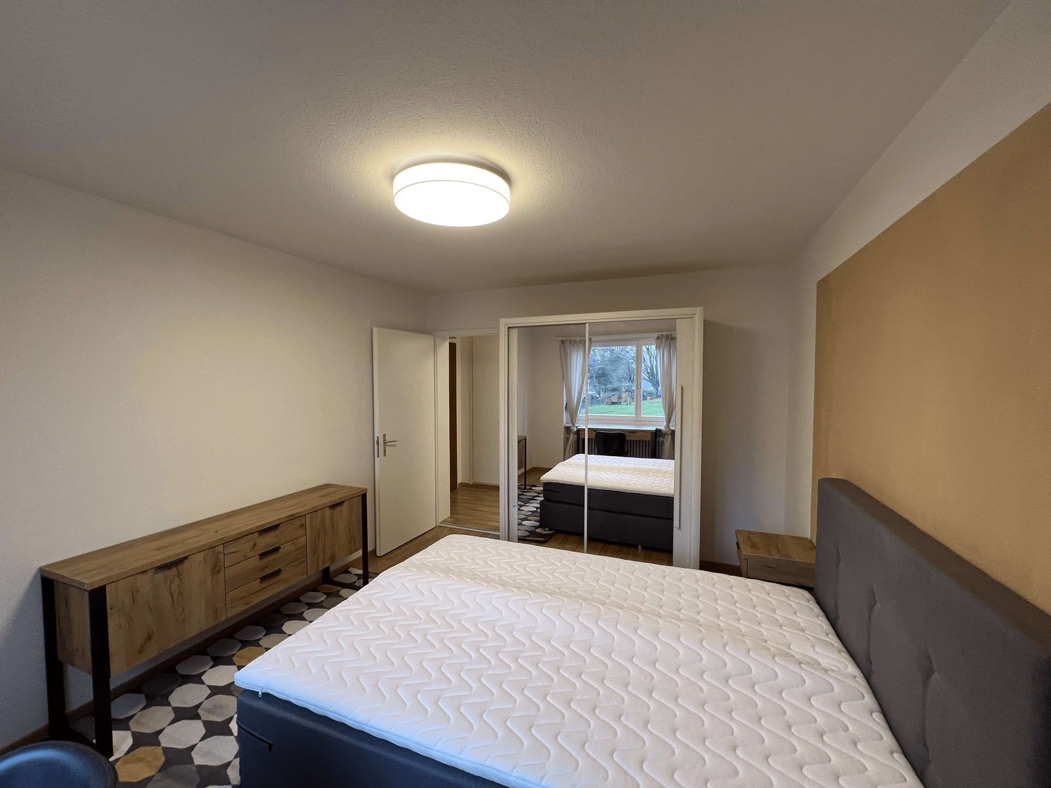 Zimmer in einer Wohngemeinschaft, Foto 2 von 10