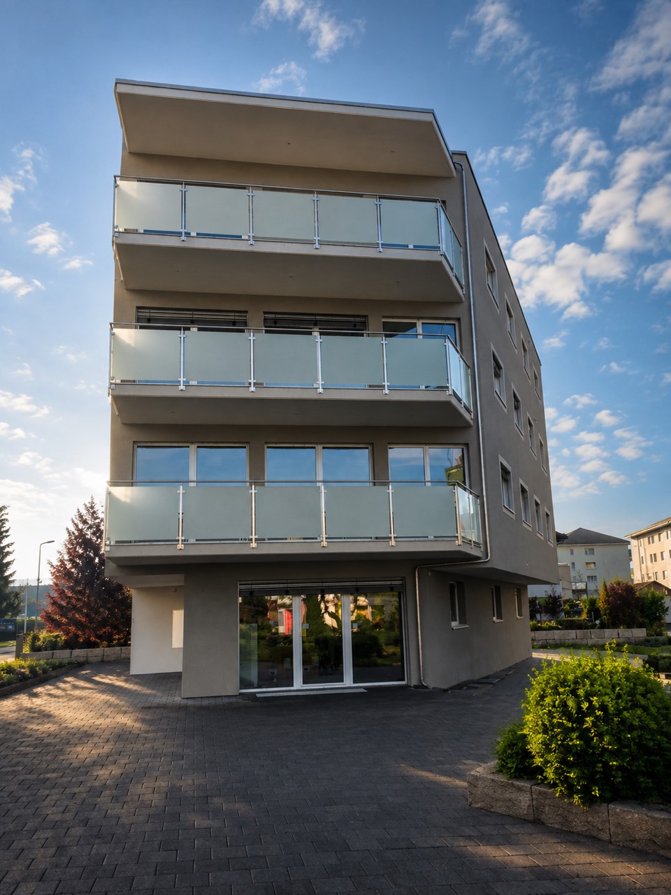 Office, Foto 1 von 6