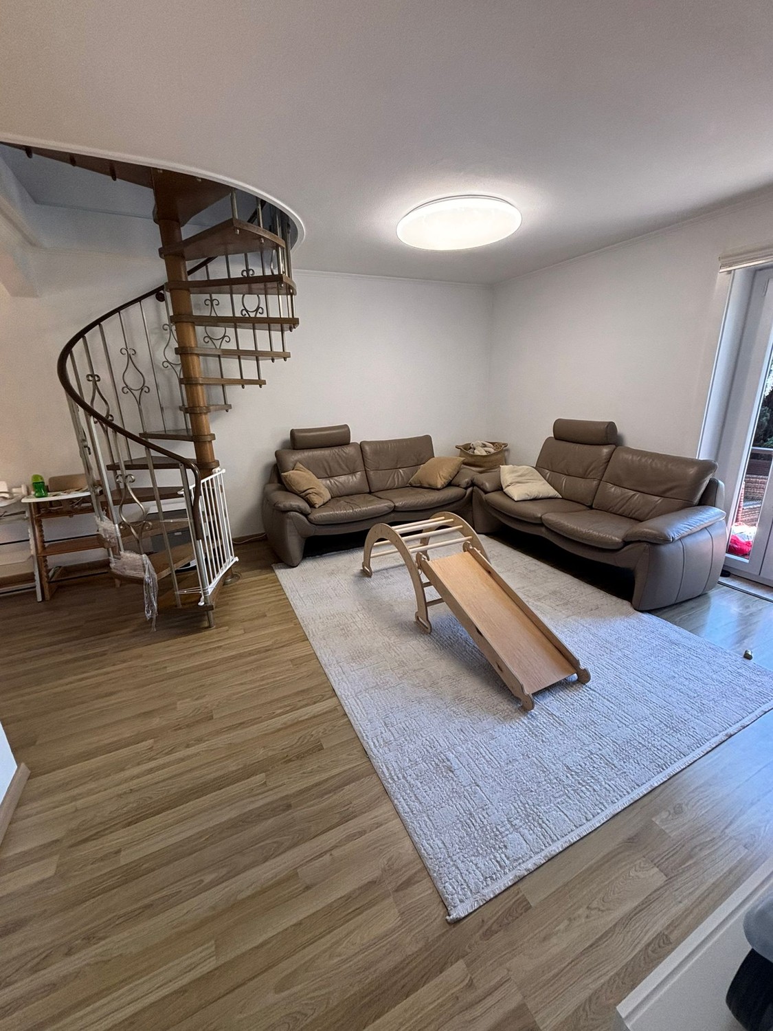 4 rooms apartment, Foto 1 von 10
