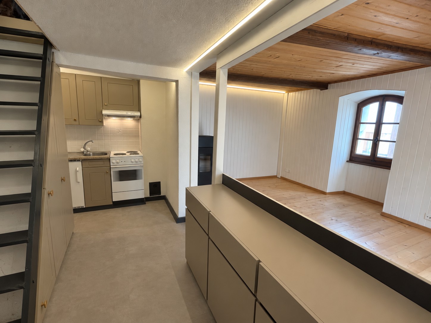 2-Zimmer-Einfamilienhaus, Foto 1 von 10