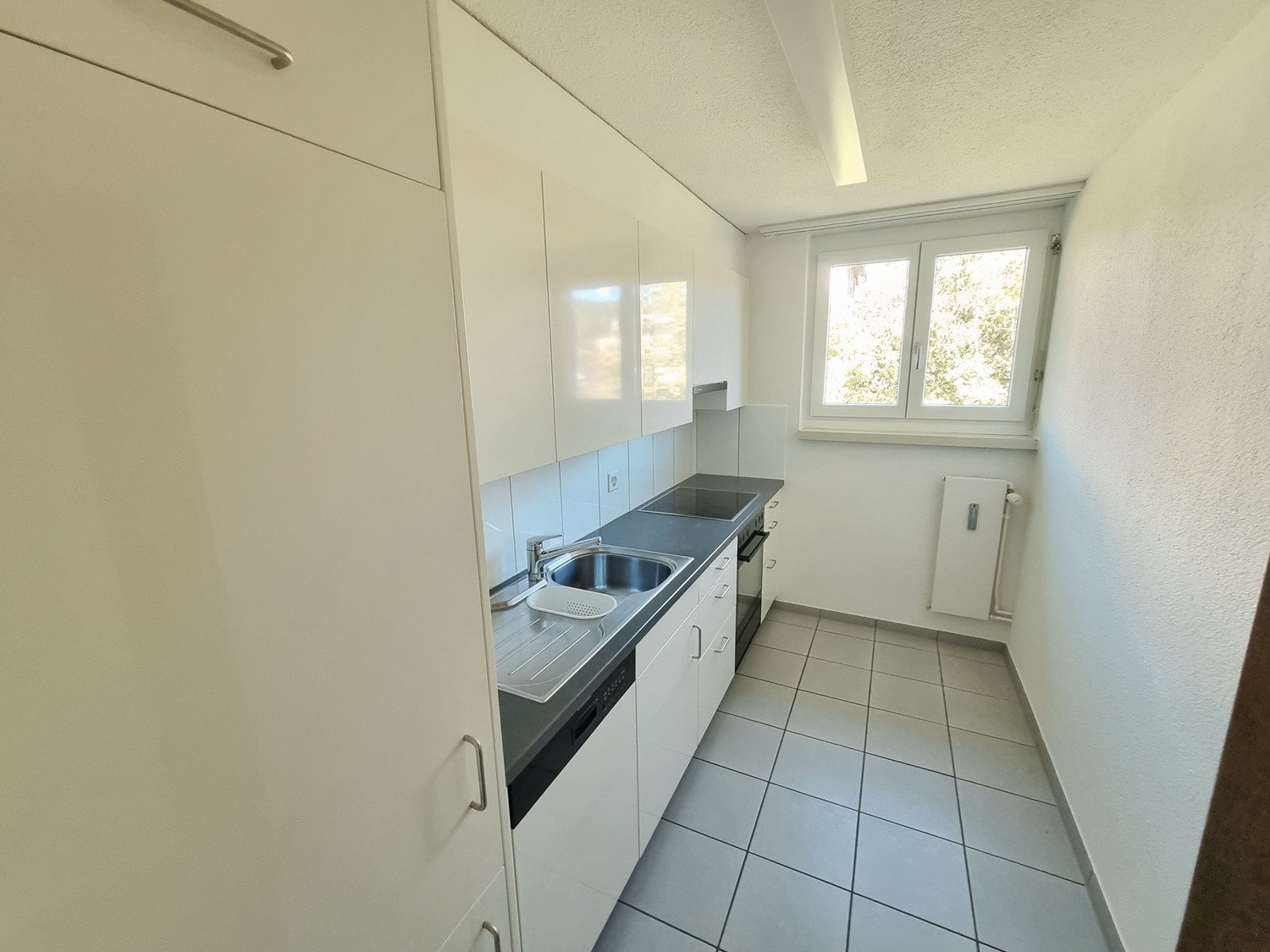 4 rooms apartment, Foto 1 von 8