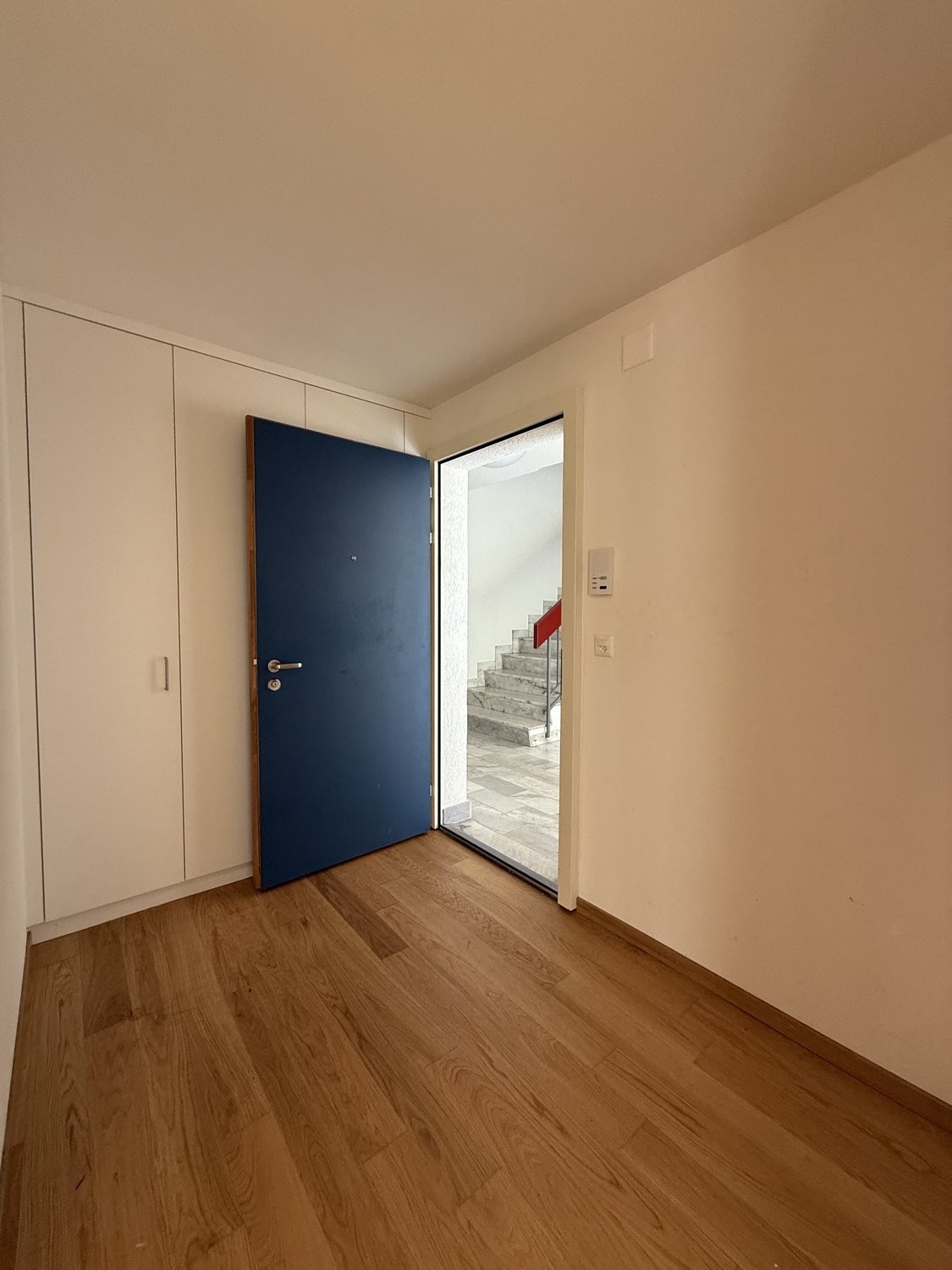2 ½ rooms apartment, Foto 2 von 10