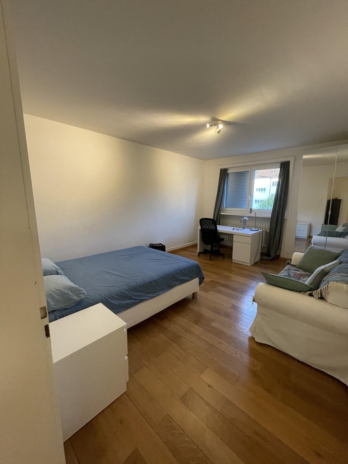 Zimmer in einer Wohngemeinschaft, Foto 1 von 6