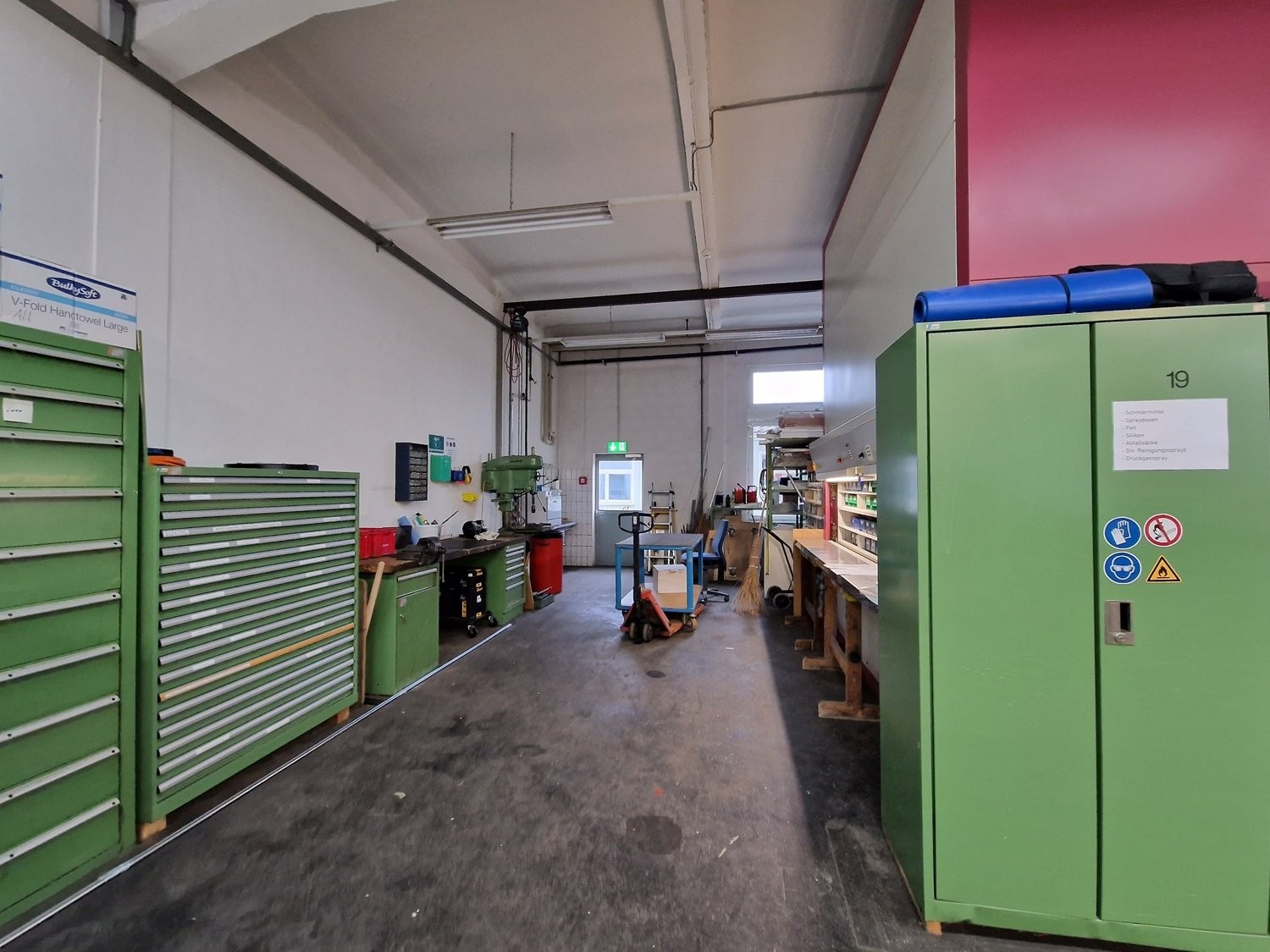 229m² commercial
