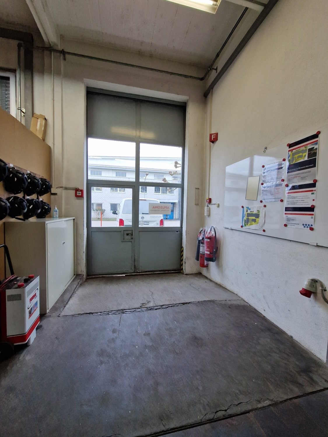 229m² commercial
