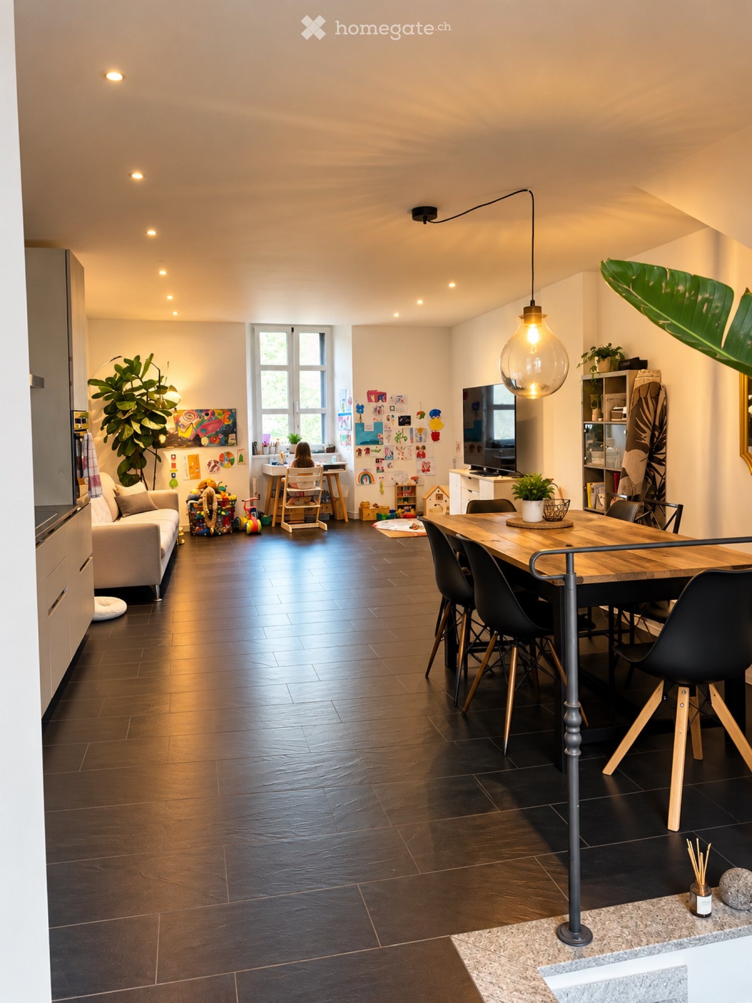 4 Zimmer Einfamilienhaus, Foto 2 von 5