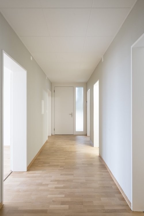 5 rooms apartment