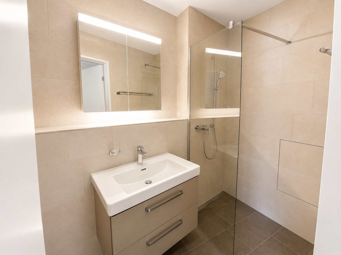 4 ½ rooms apartment, Foto 4 von 9
