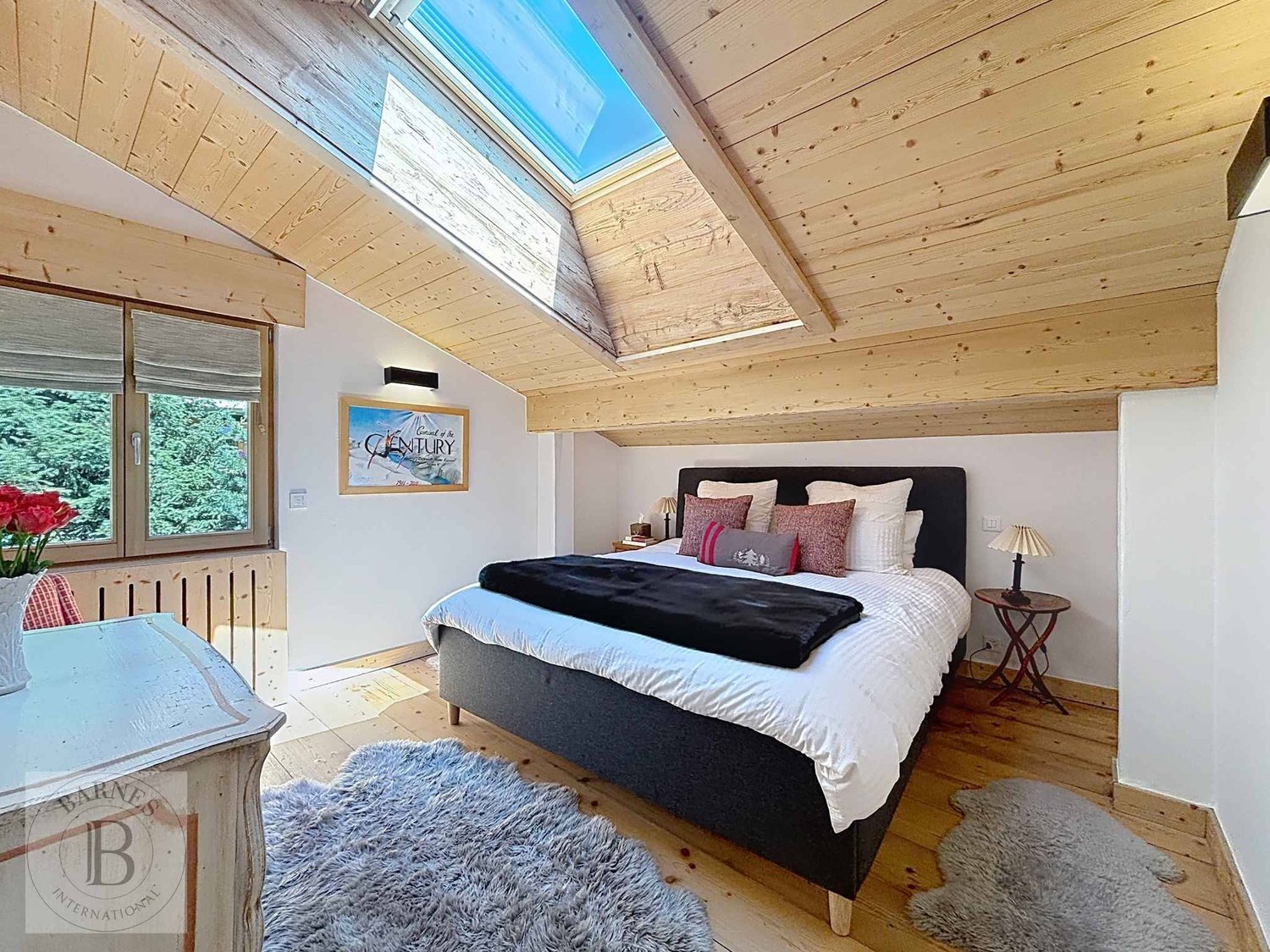 6 rooms furnished flat