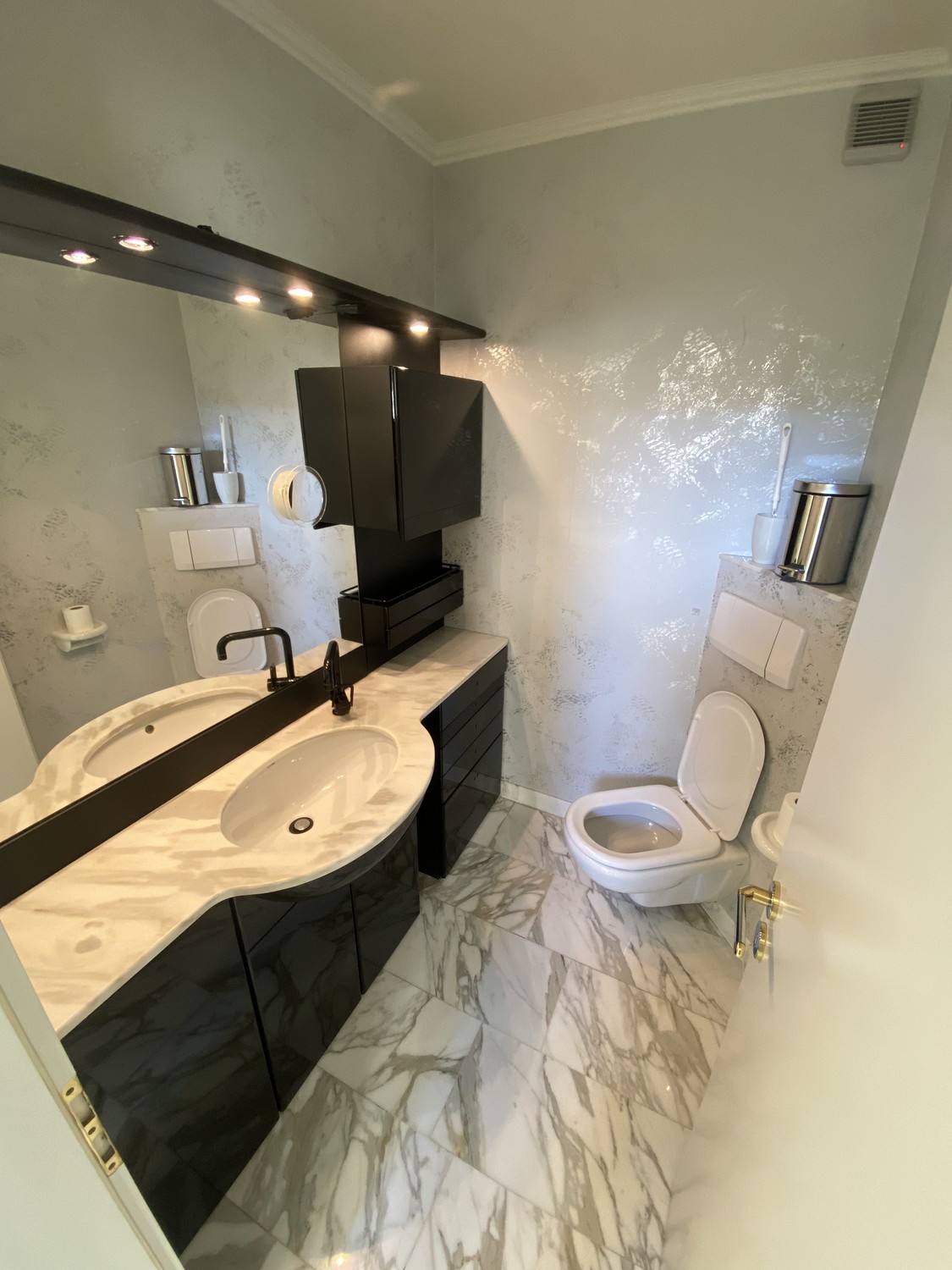6 ½ rooms single house