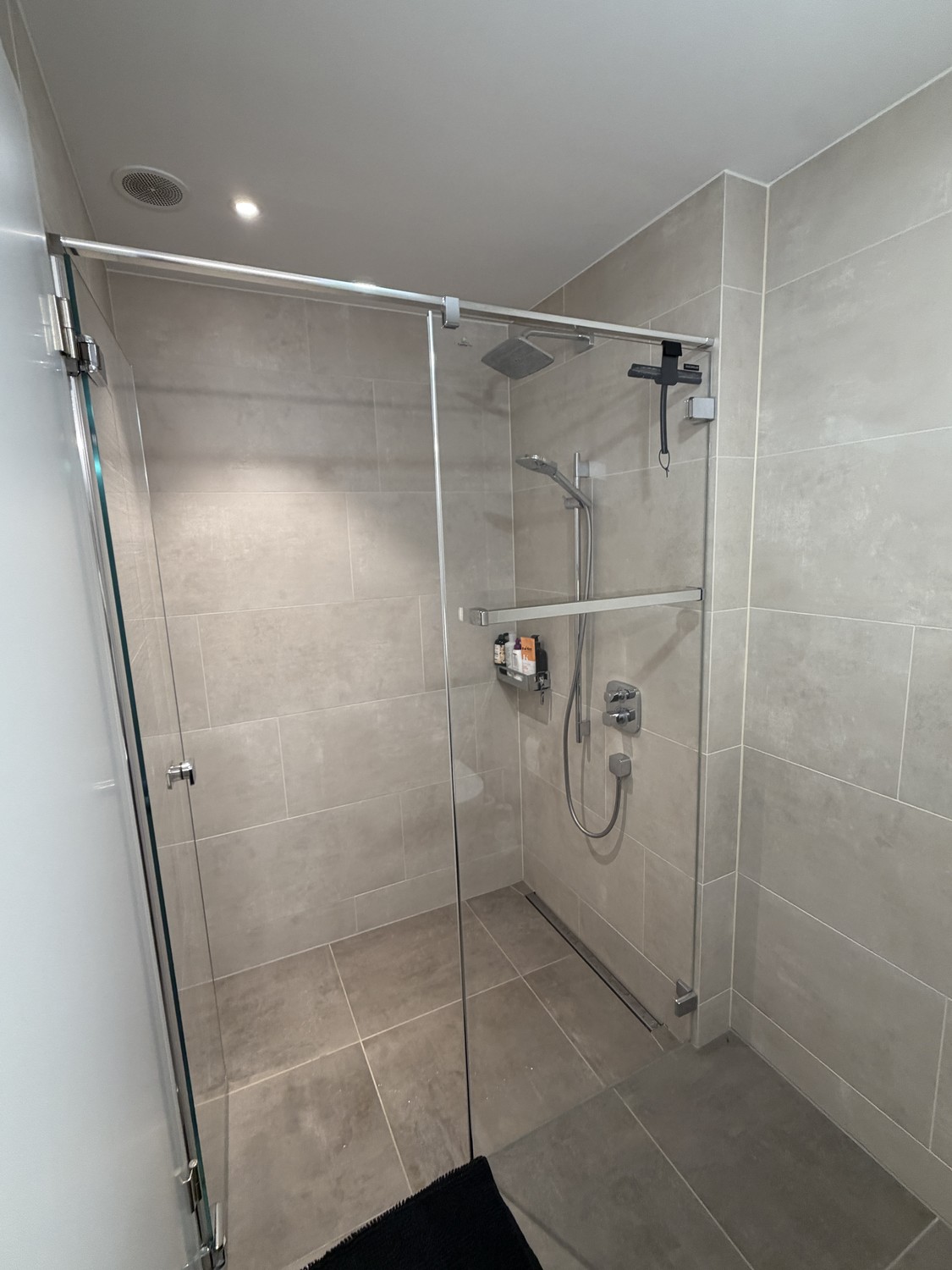Room in a shared flat, Foto 5 von 6