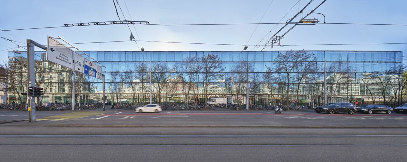 450m² office, photo 1 of 8