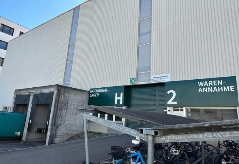 850m² shop, Foto 4 von 7