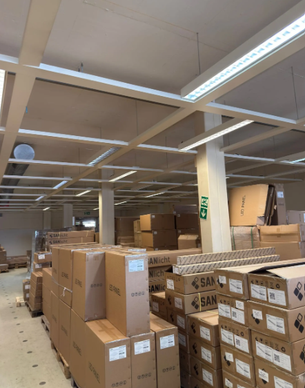 850m² shop, Foto 5 von 7
