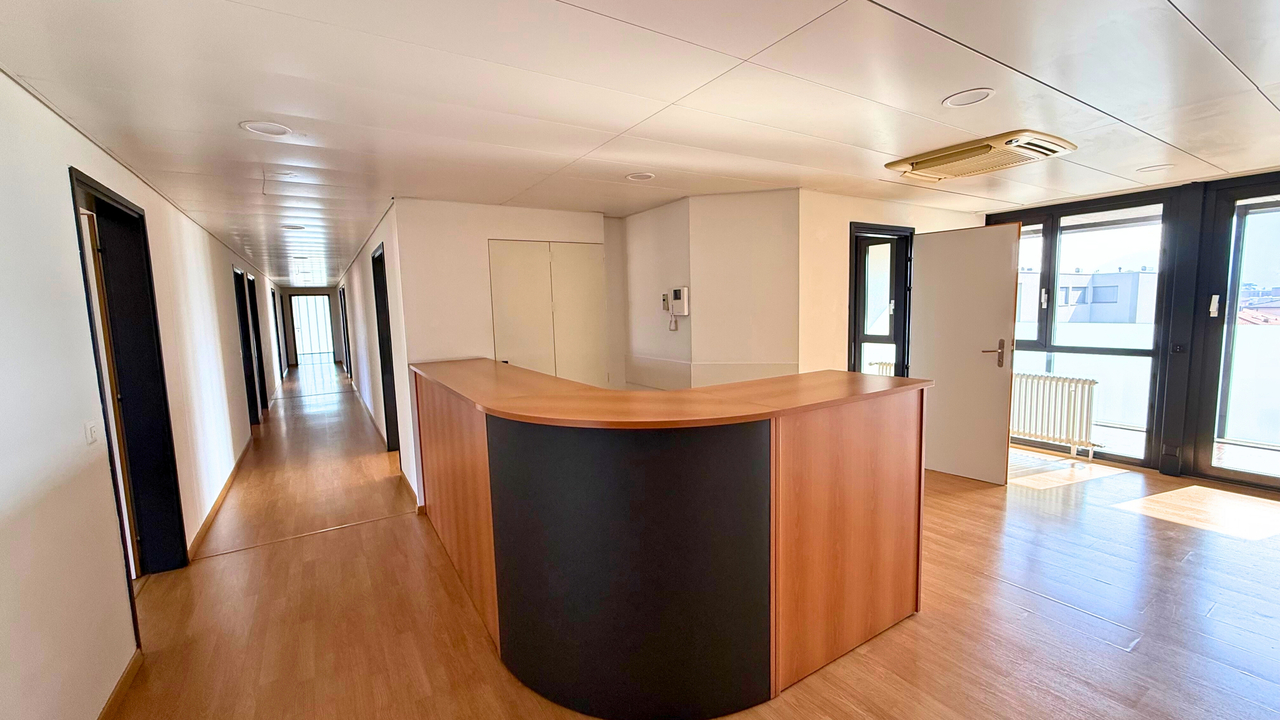 Office, Foto 2 von 8