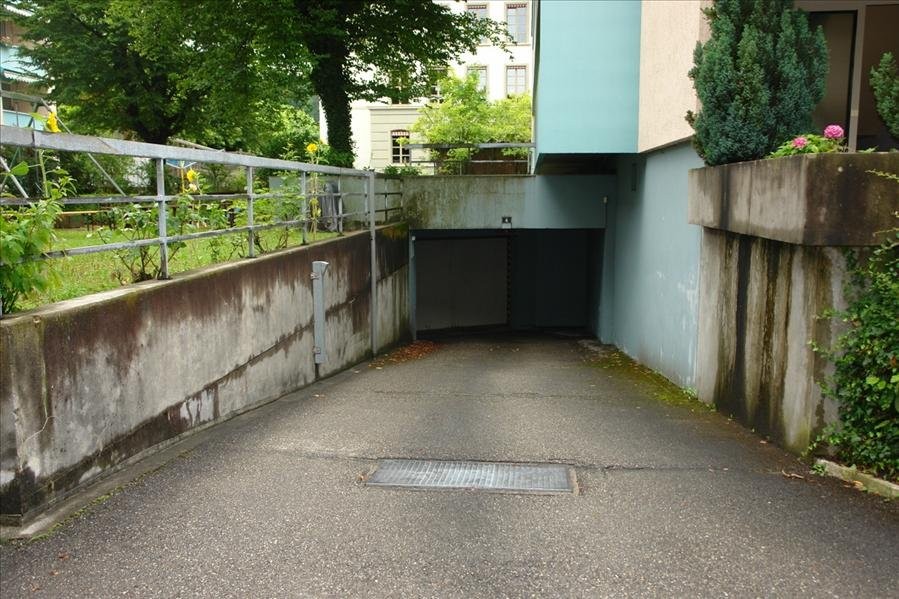 Covered bike parking, Foto 2 von 3