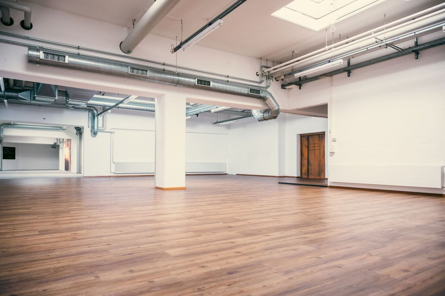 570m² commercial