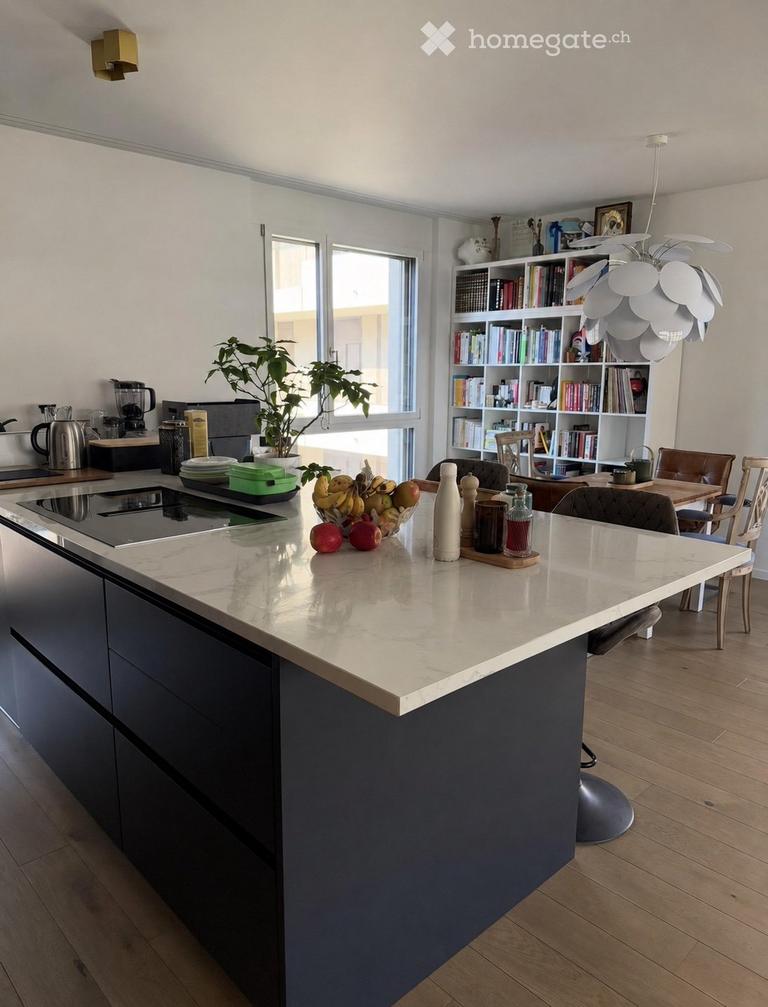 5 rooms apartment