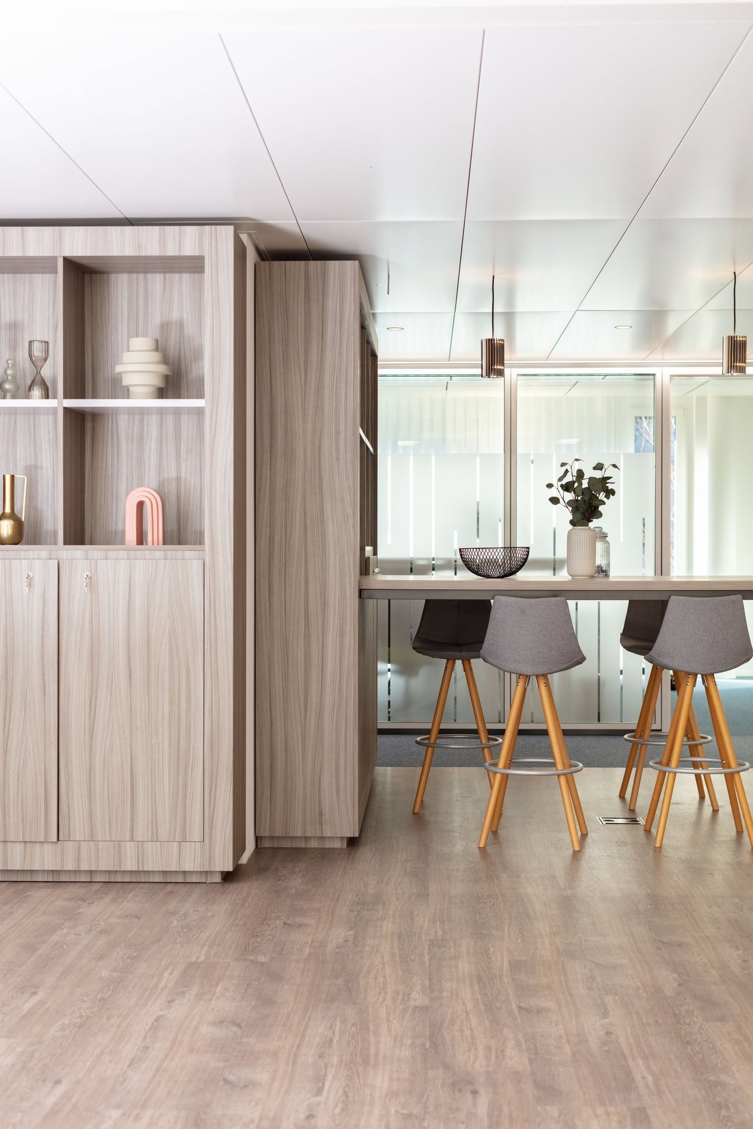 50m² office
