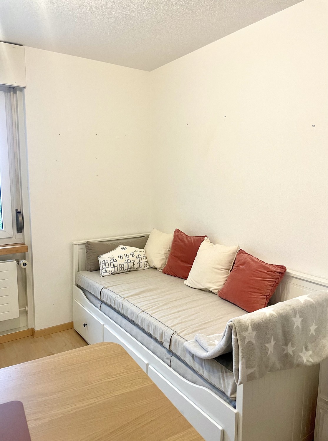 Room in a shared flat, Foto 2 von 3