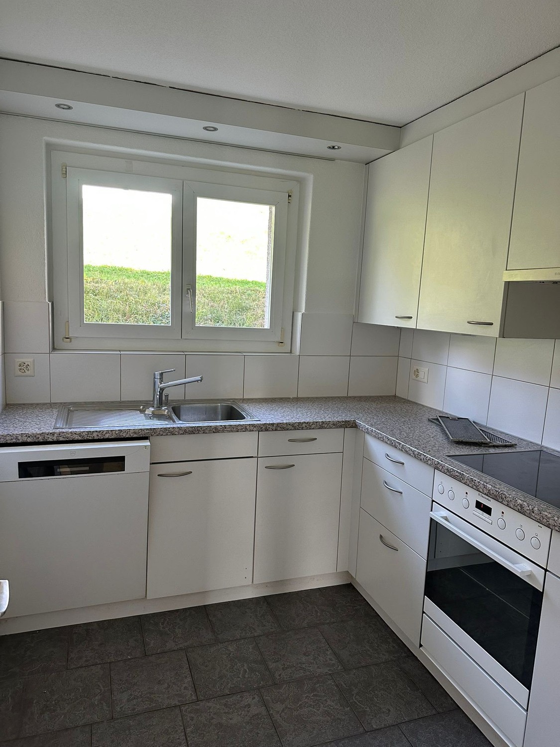 3 rooms apartment, Foto 1 von 4