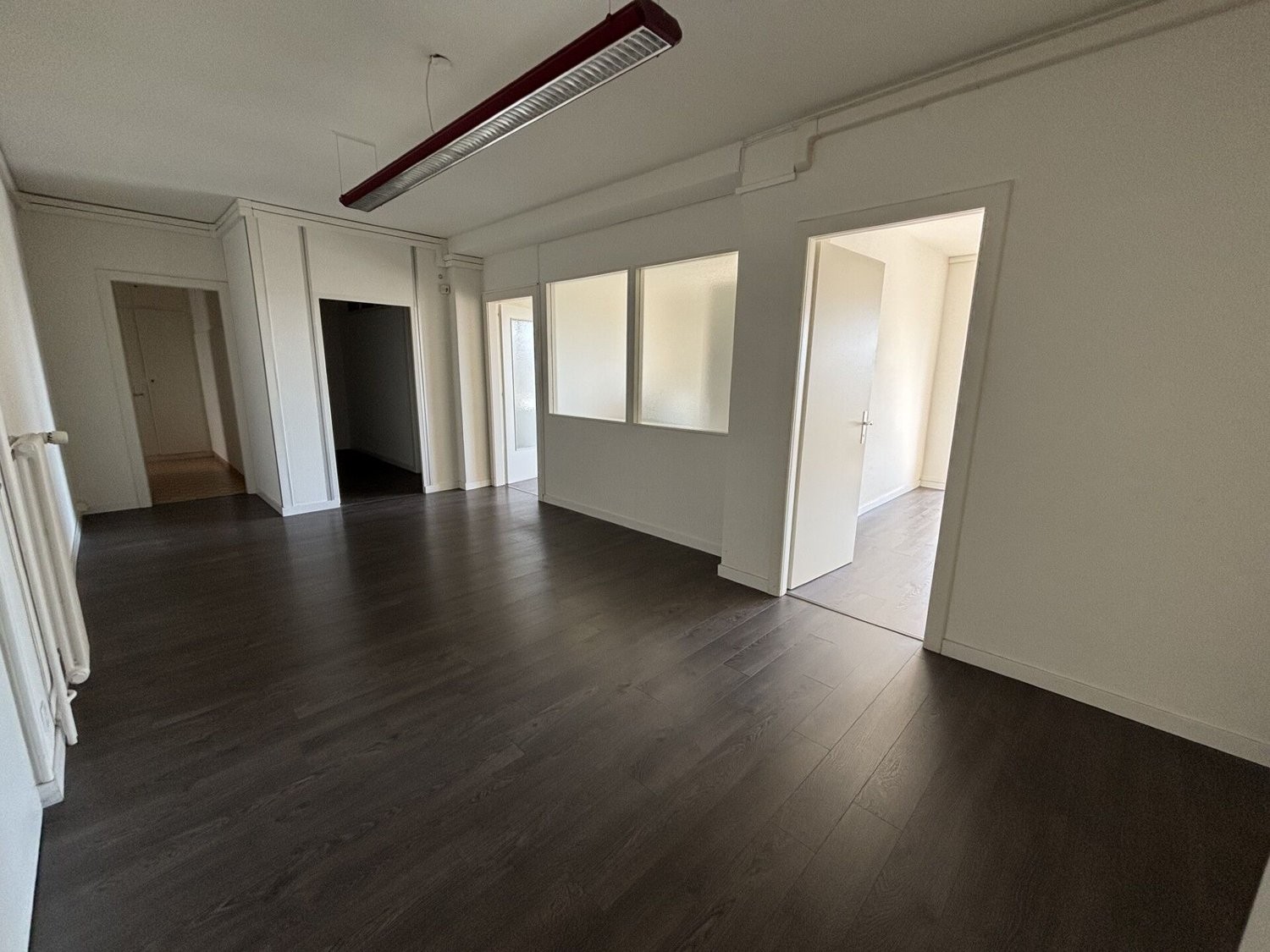 175m² Büro, Foto 4 von 6