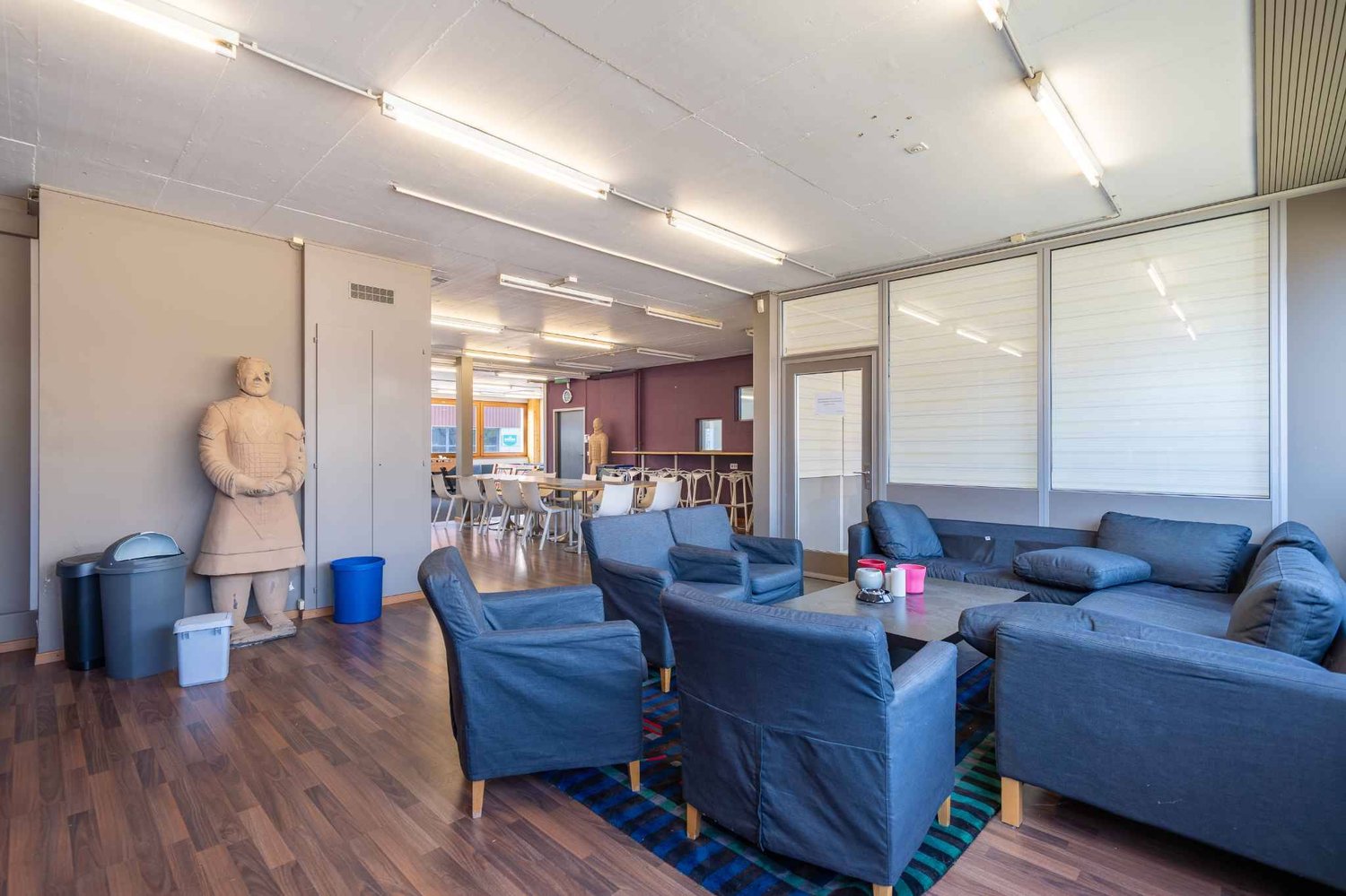 230m² office, photo 6 sur 8
