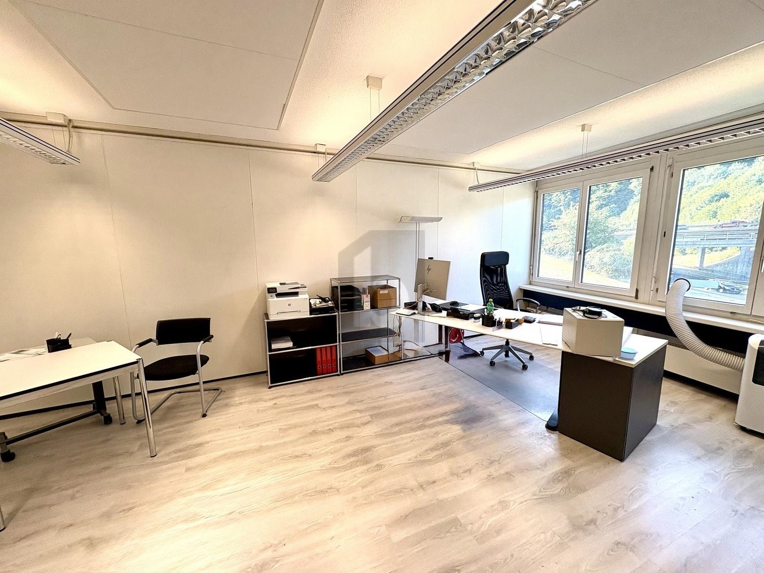 19m² office
